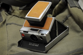 Polaroid SX-70!!